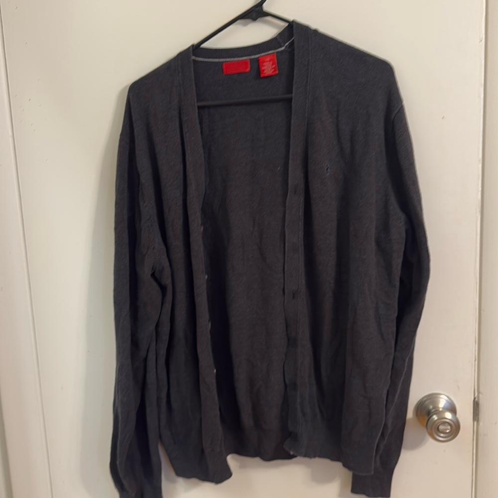 L grey Izod cardigan